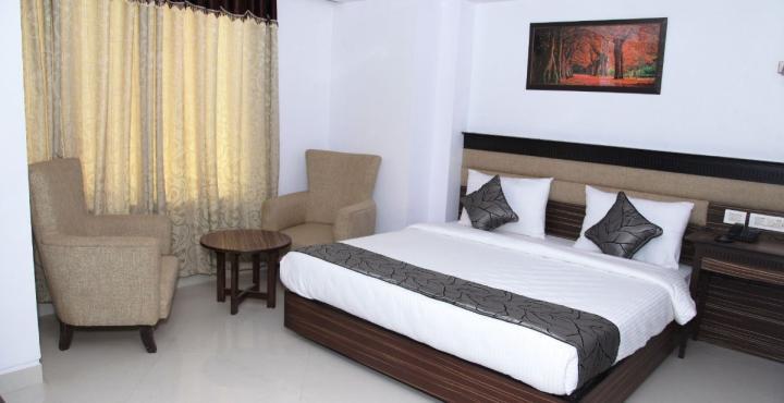 The Grand Radiant 3* Lucknow
