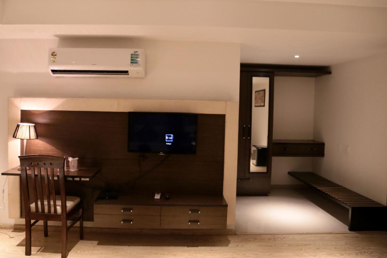 Hotel The Grand Radiant 3*