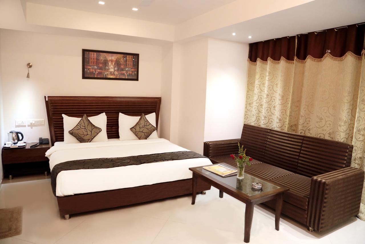 Hotel The Grand Radiant